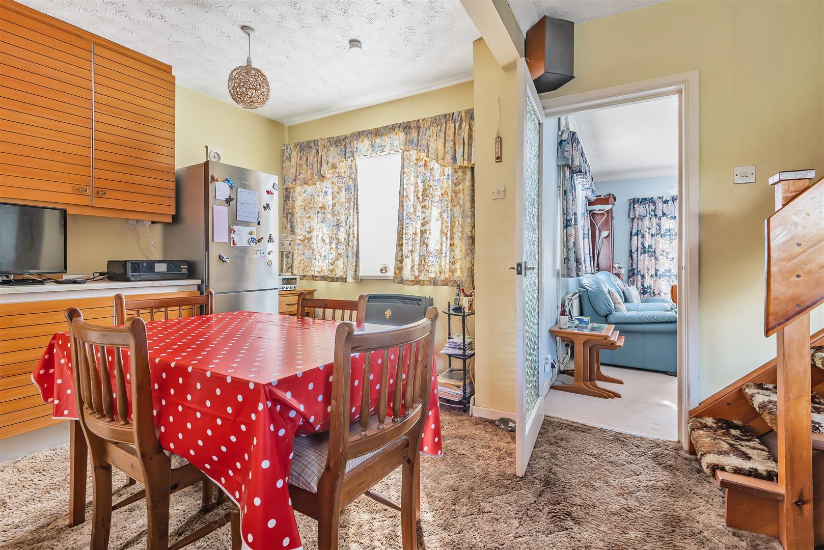 Ger-Y-Parc, Morriston, Swansea, SA6 7DR